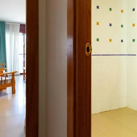 Just Oliver Holidays- Mediterraneo 411 Apartment La Pineda